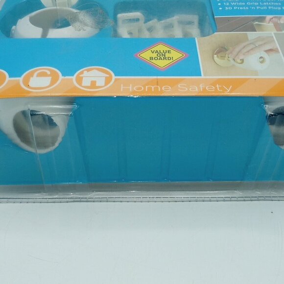 Safety Outlet Cover Cord Shortener & Essentials Childproofing Kit Baby Toddler - Picture 12 of 13